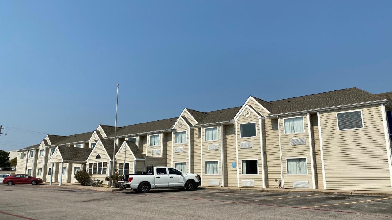 Microtel Inn & Suites By Wyndham Ardmore Esterno foto