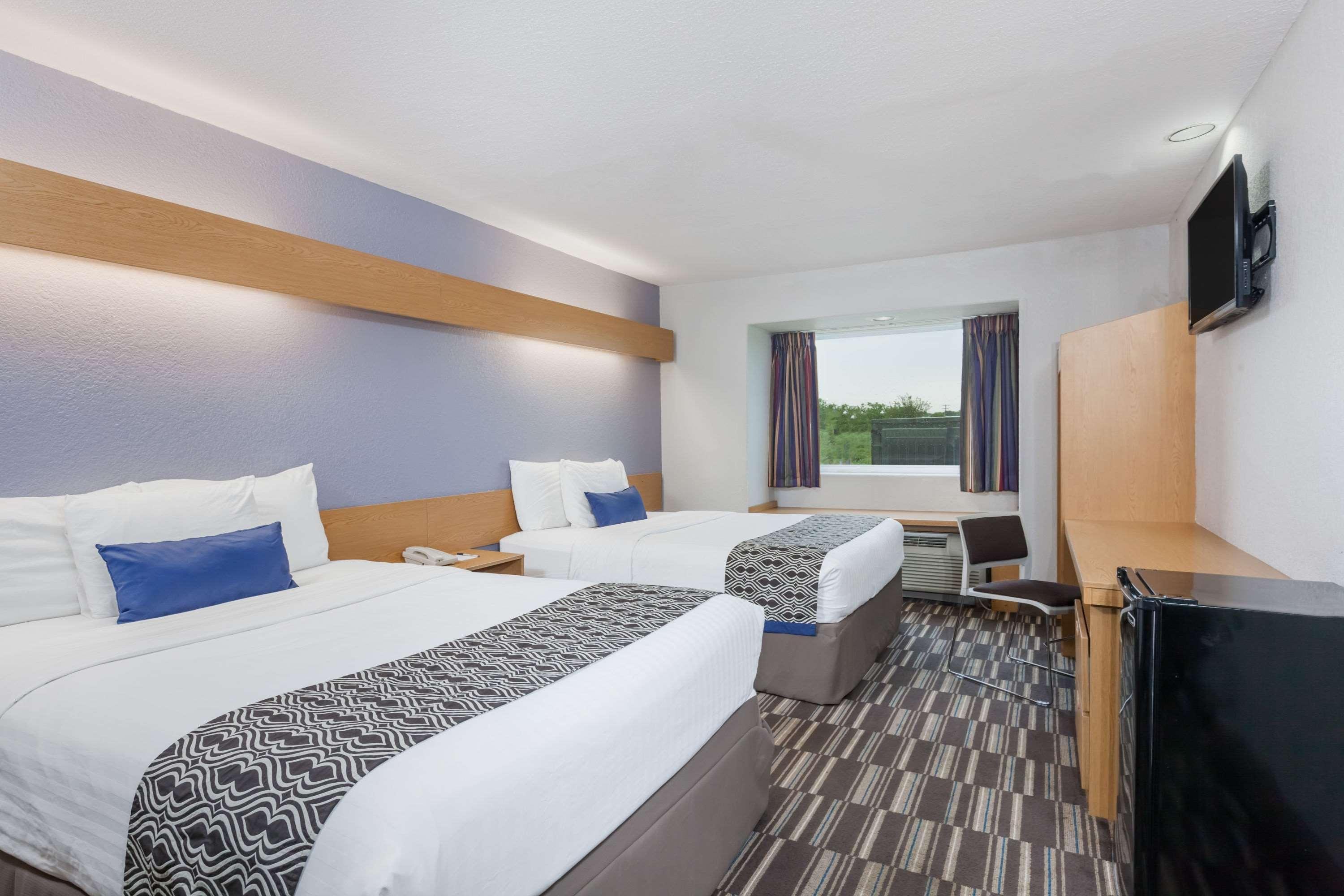 Microtel Inn & Suites By Wyndham Ardmore Esterno foto