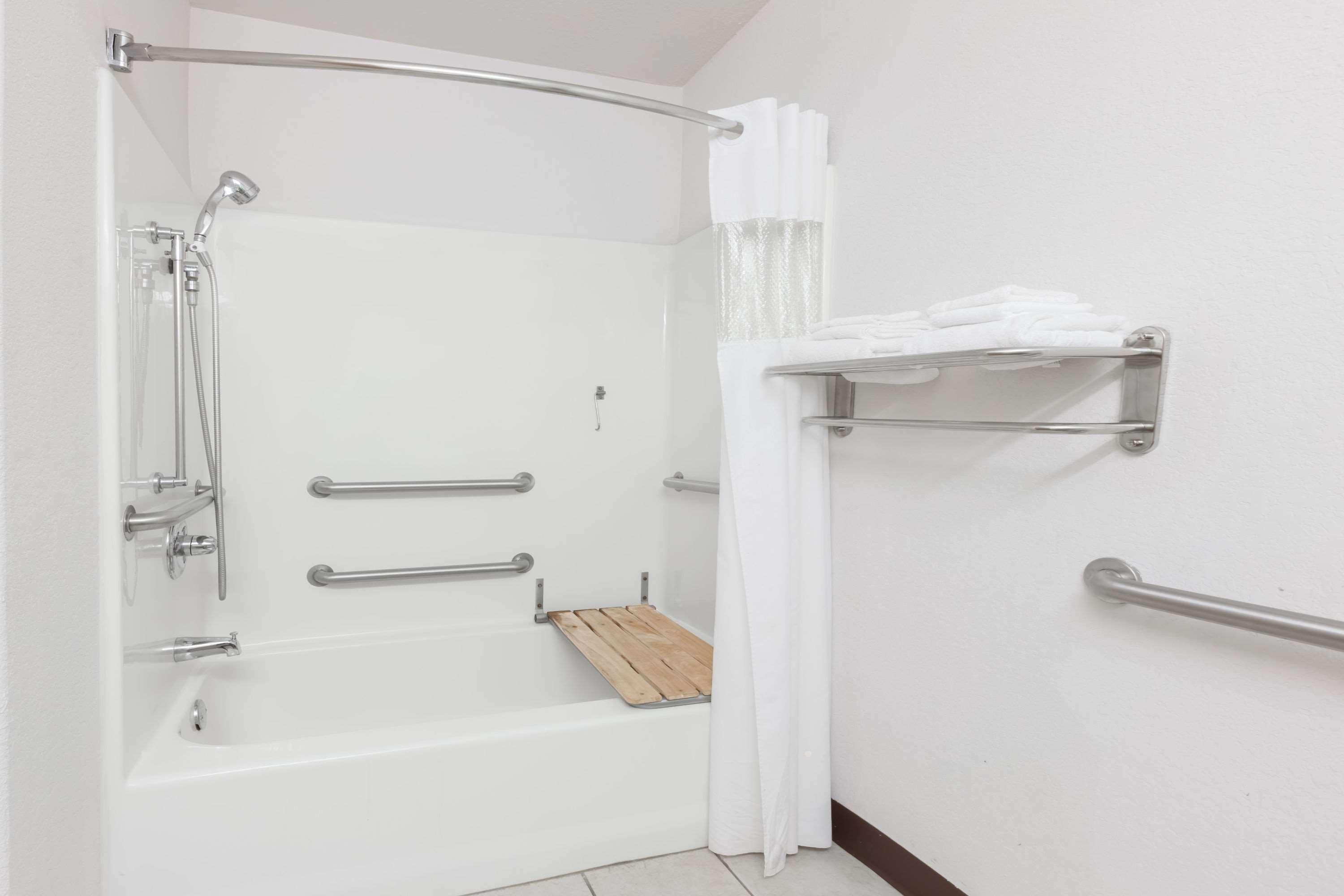 Microtel Inn & Suites By Wyndham Ardmore Esterno foto